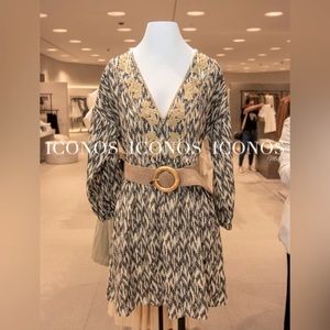 Zara Women’s V-Neck Patterned Mini Dress